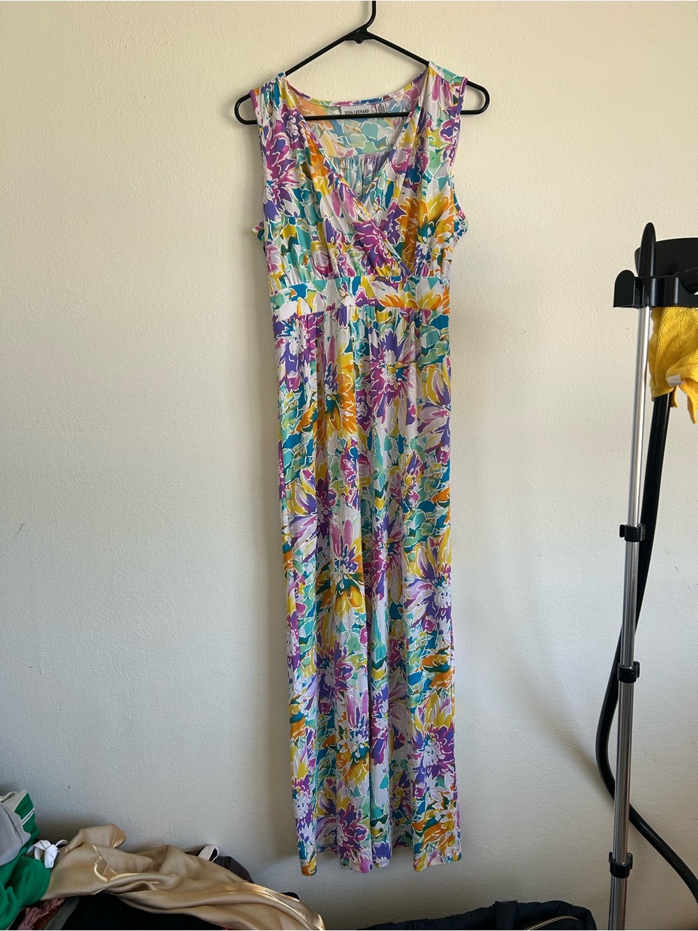 Nina Leonard Multicolor Floral Sleeveless Maxi Dress